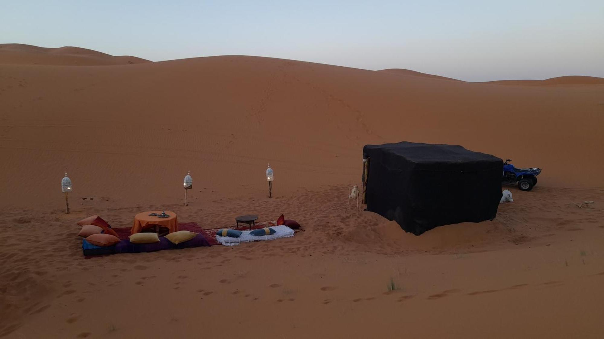 Hotel Erg Chebbi Starlight Camp Merzouga Habitación foto